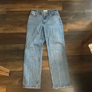 A&F curve love 90s relaxed denim 30L